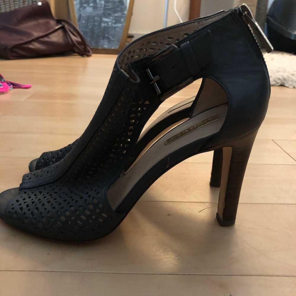 Teal buckle high heels with wooden heal